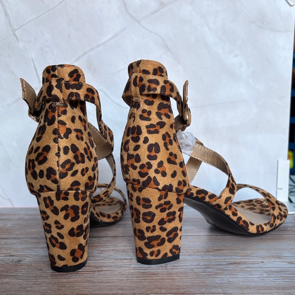 Cheetah Print Strappy Heels - Picture 3 of 4